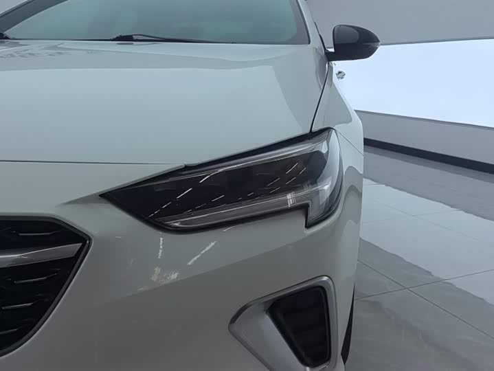Фото 5 - Buick Regal