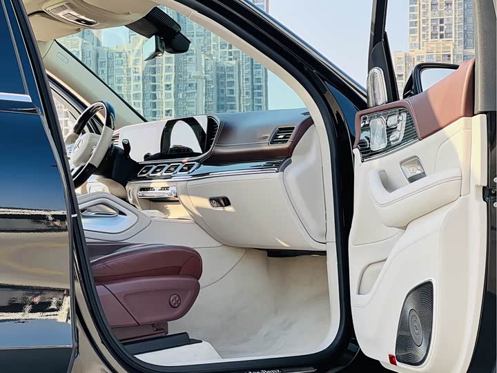 Mercedes-Benz GLS-Class 2023 2023款 GLS 450 4MATIC 豪华型