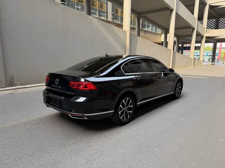 Фото 6 - Volkswagen Magotan