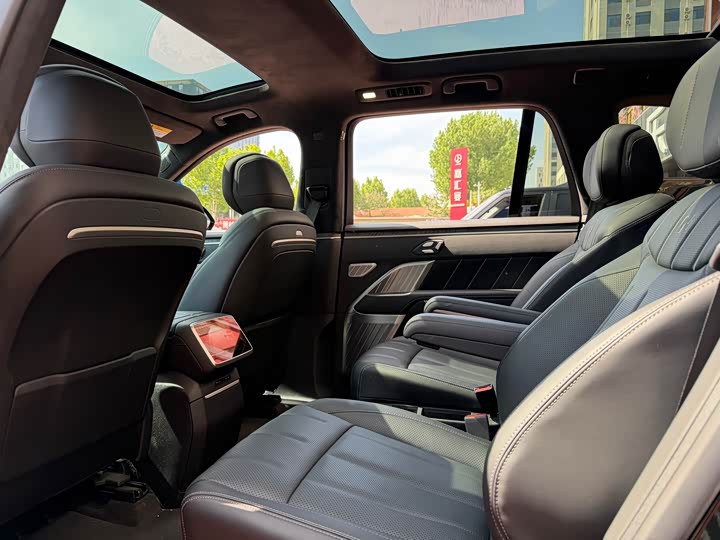 Nio Onvo L90 2025 2025款 Pro 六座版