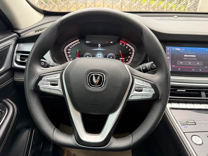 Фото 7 - Changan CS85 Coupe