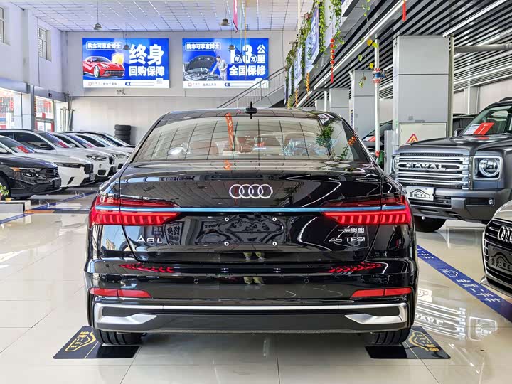 Audi A6L 2026 2026款 45 TFSI 臻选动感型