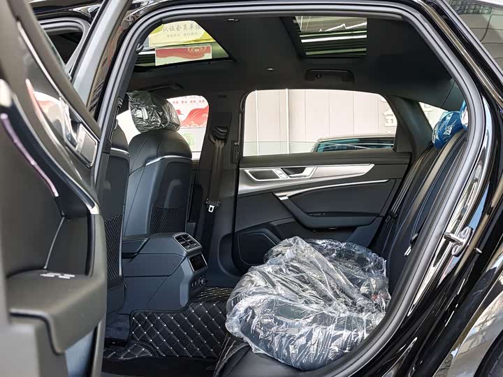 Audi A6L 2026 2026款 45 TFSI 臻选动感型