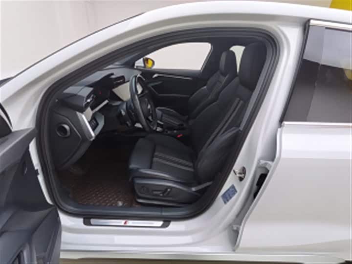 Фото 4 - Audi A3