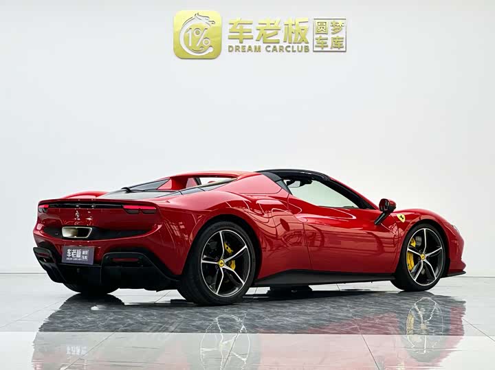 2022 Ferrari 296