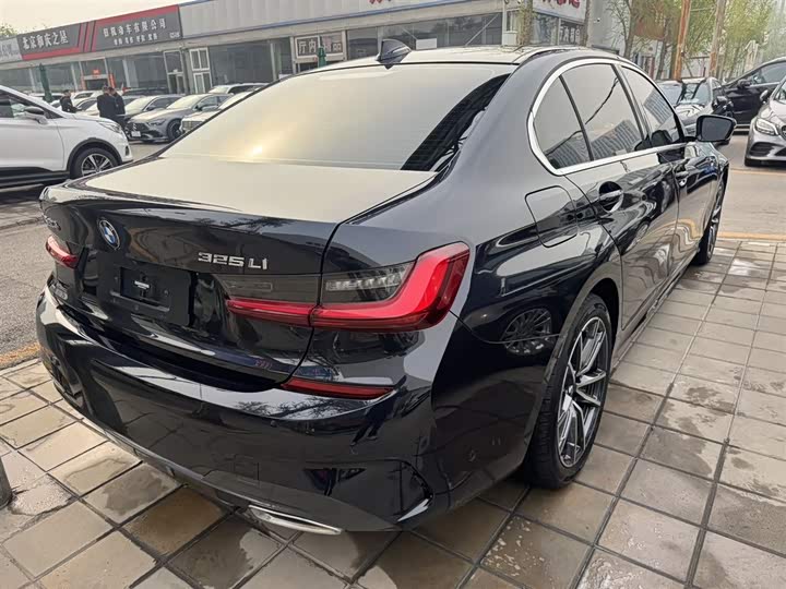 Фото 3 - BMW 3 Series