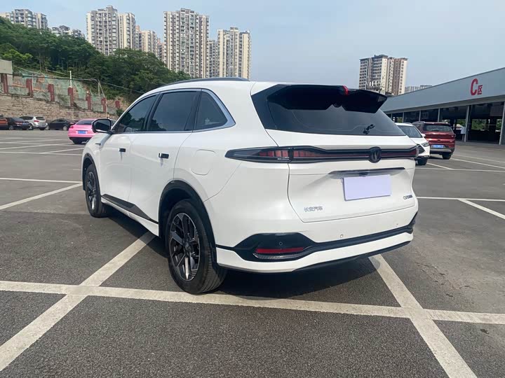 Фото 9 - Changan CS75 Plus