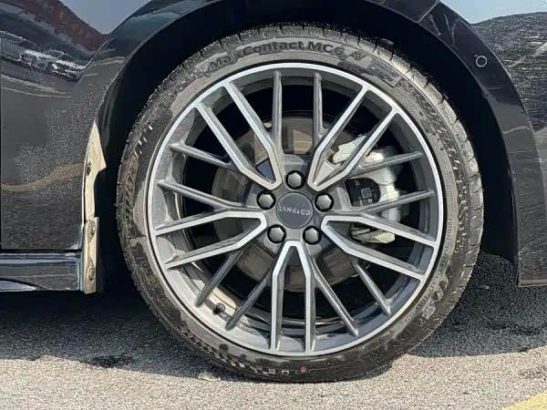 Lynk & Co 03 2026 2026款 2.0TD 自动 Ultra