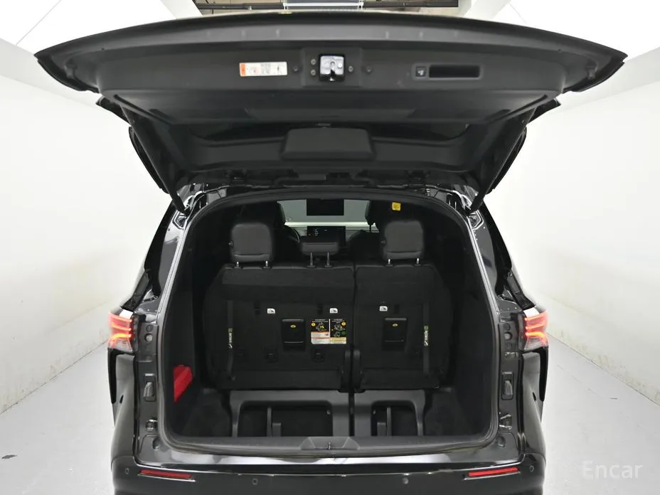 Toyota Sienna 2020 2.5 Hybrid 2WD