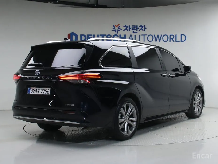 Toyota Sienna 2020 2.5 Hybrid 2WD