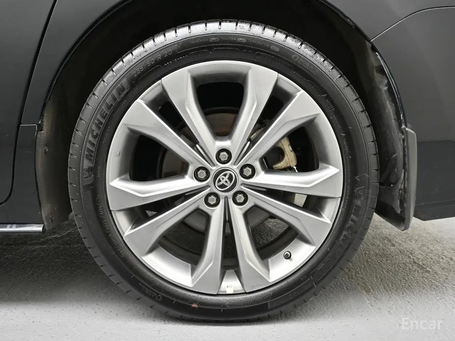 Toyota Sienna 2020 2.5 Hybrid 2WD