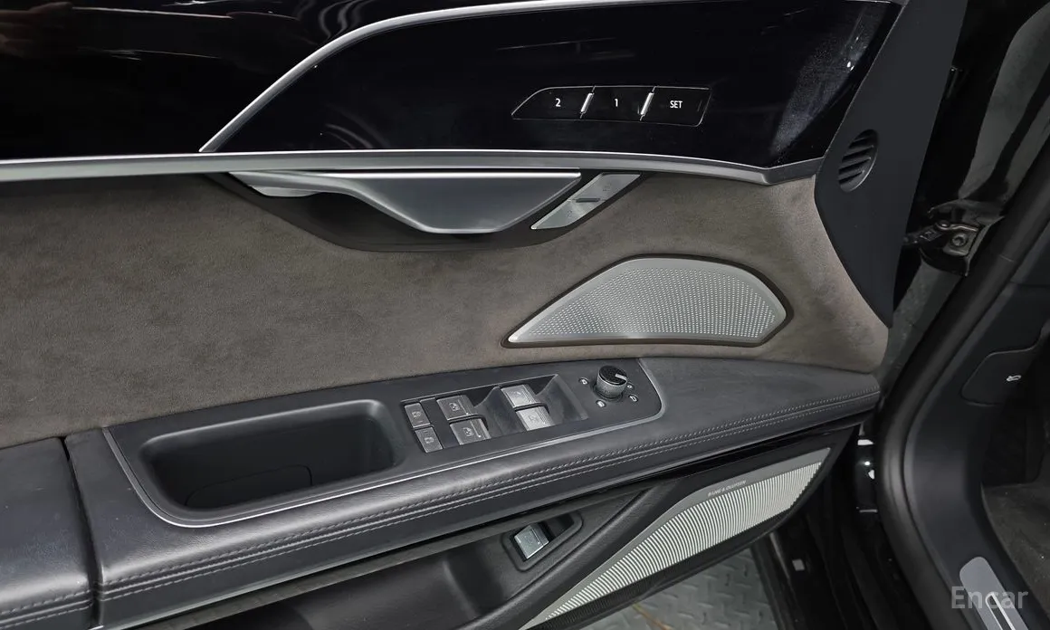 Audi A8 2018 55 TFSI Quattro LWB