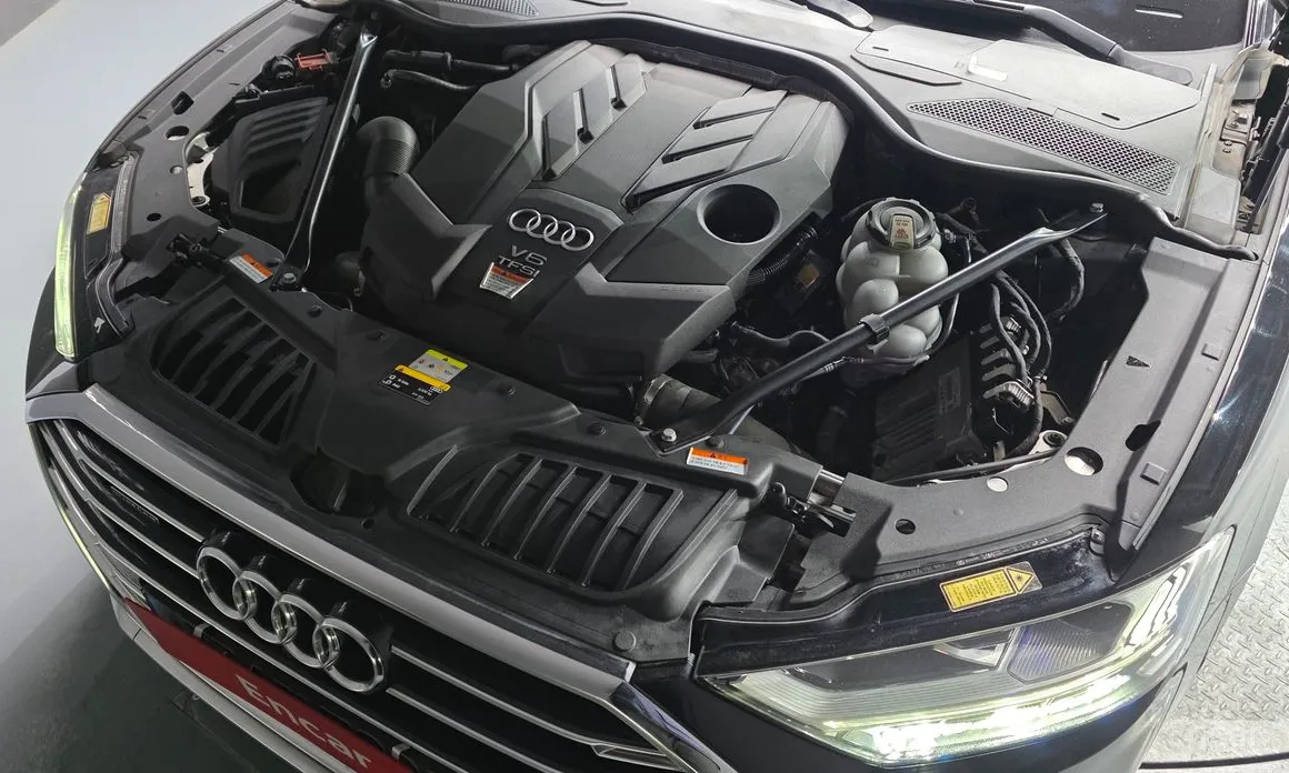 Audi A8 2018 55 TFSI Quattro LWB