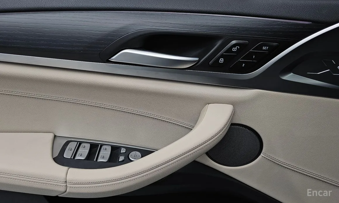 BMW iX3 2021 M Sports