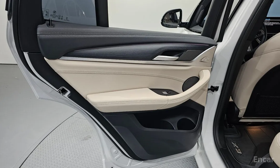 BMW iX3 2021 M Sports