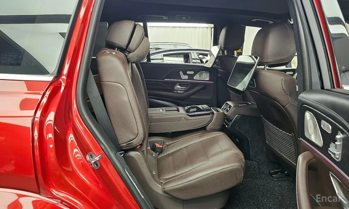 Фото 12 - Mercedes-Benz GLS-Class