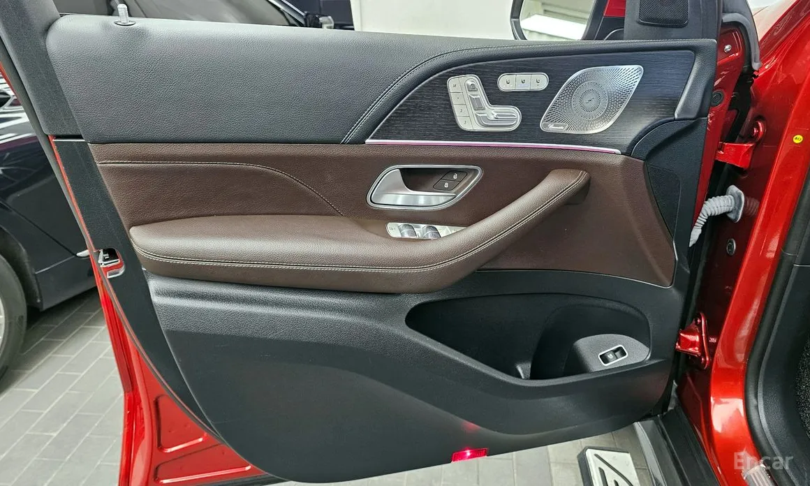 Фото 24 - Mercedes-Benz GLS-Class