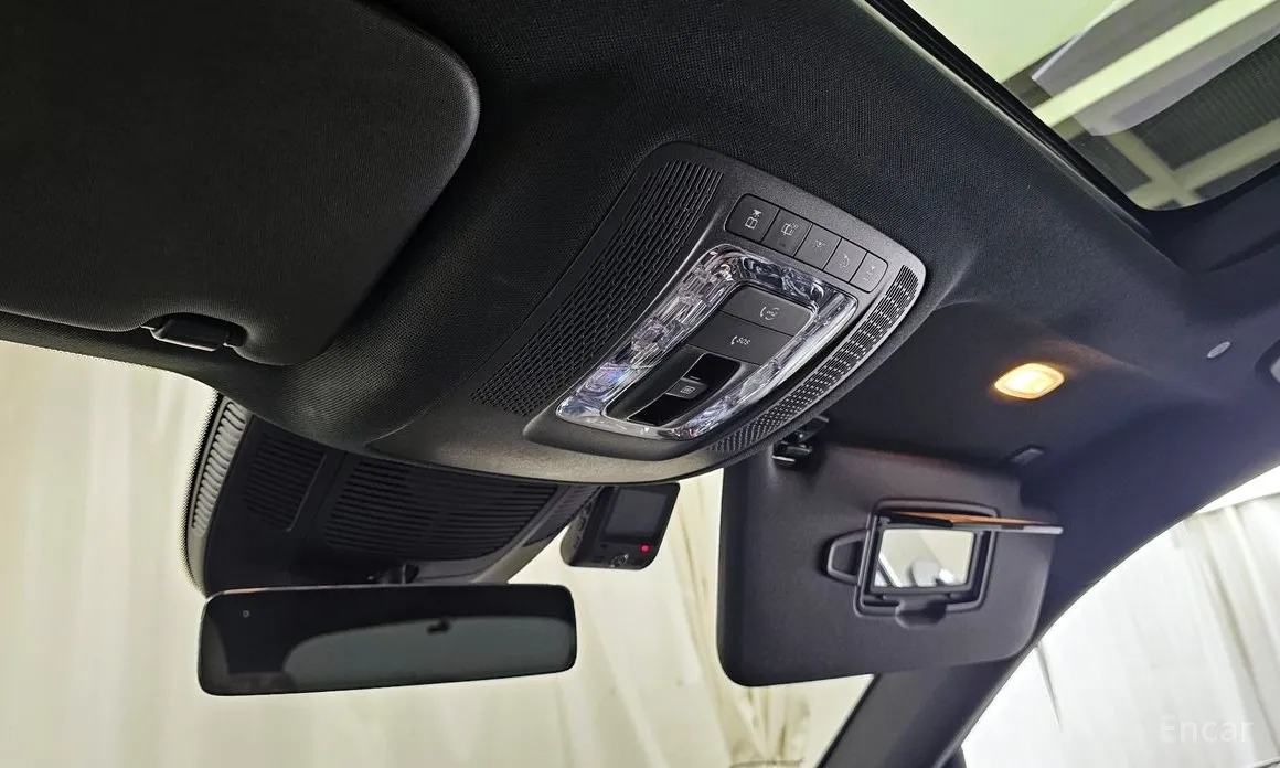 Фото 28 - Mercedes-Benz GLS-Class