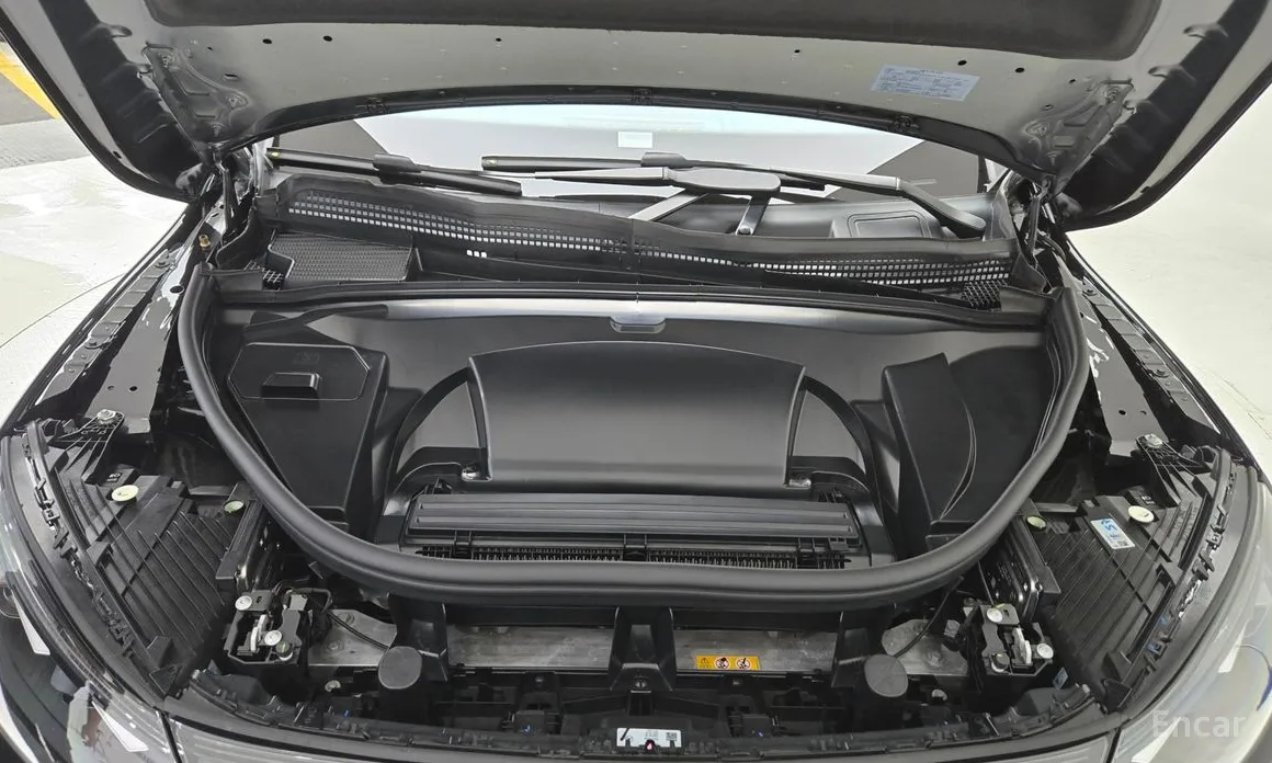Фото 6 - Mercedes-Benz EQE