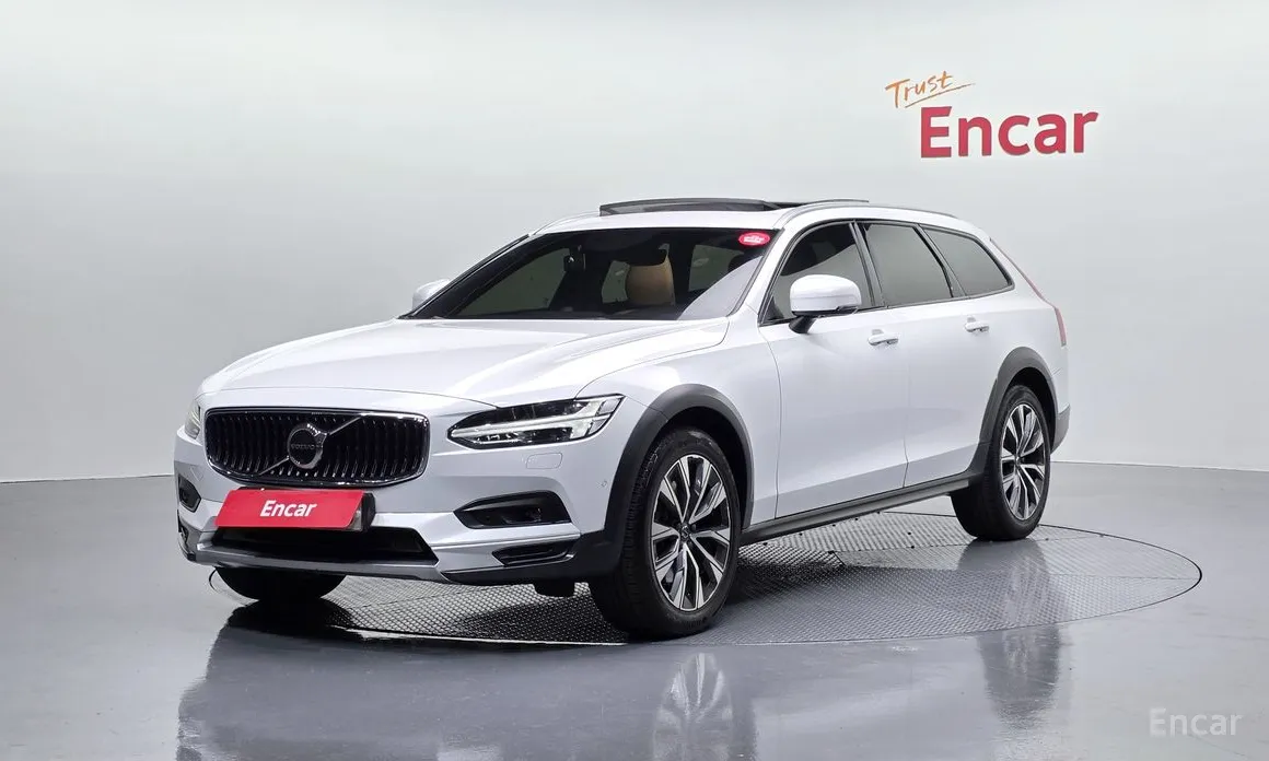 2017 Volvo V90