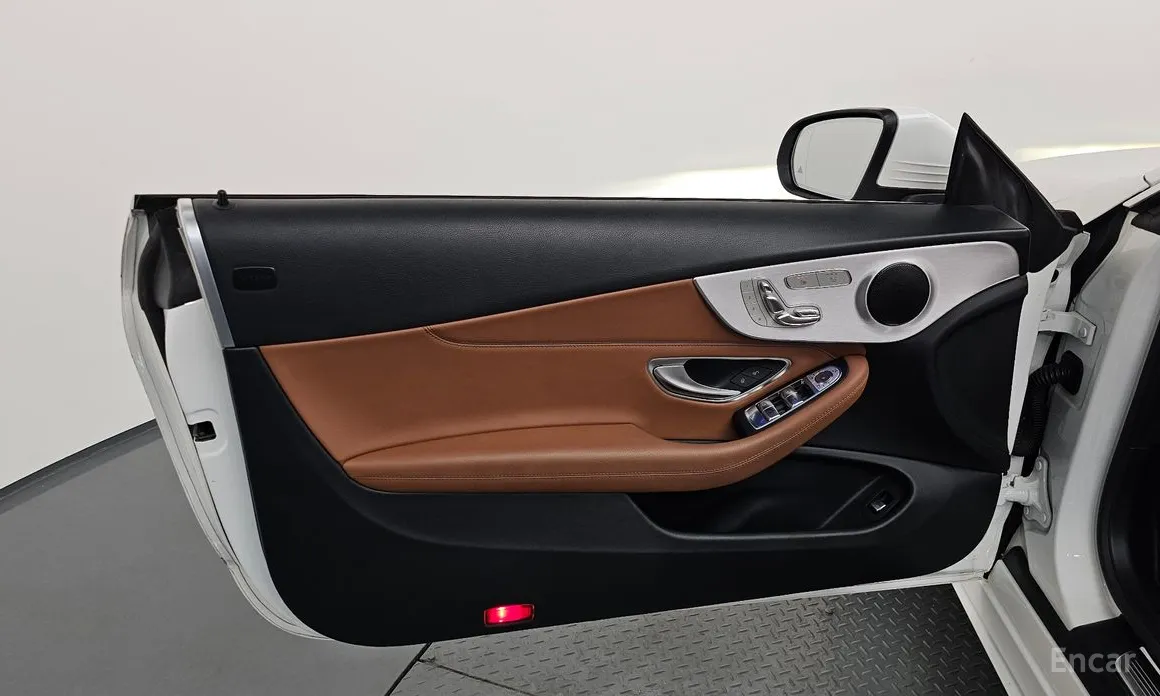 Mercedes-Benz C-Class 2014 C200 Cabriolet