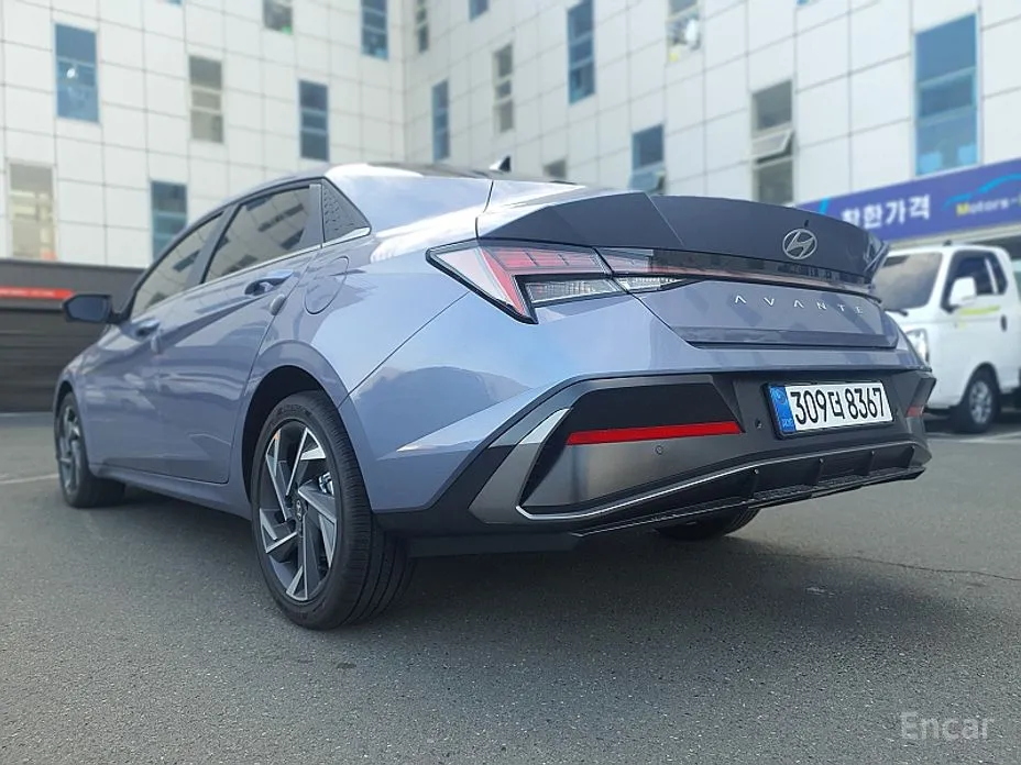 Hyundai Avante 2023 1.6