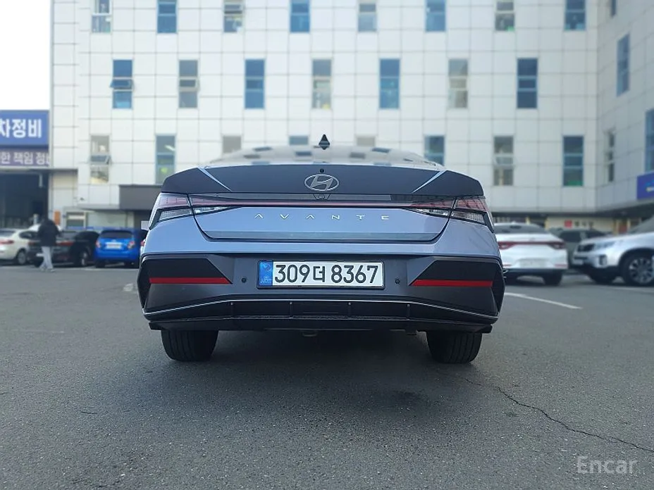 Hyundai Avante 2023 1.6
