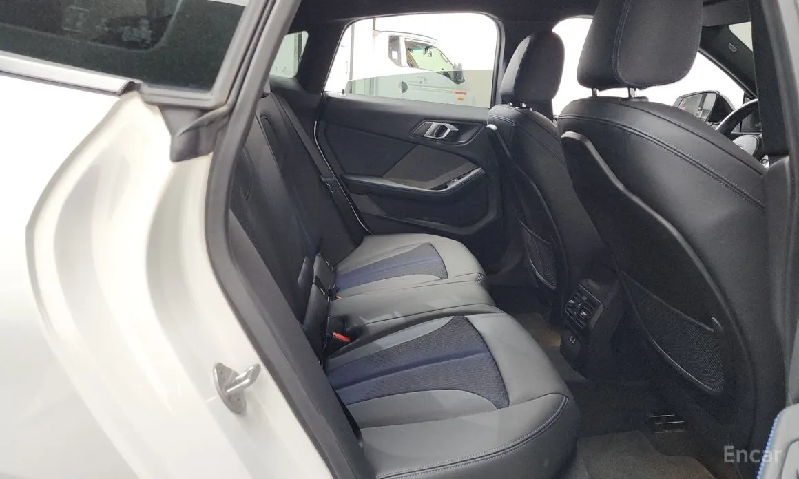 BMW 2 Series 2020 220i M Sports