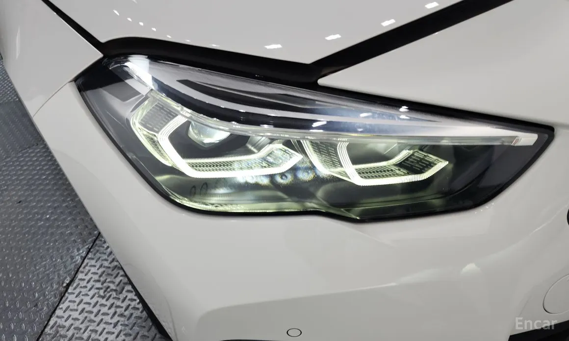 BMW 2 Series 2020 220i M Sports