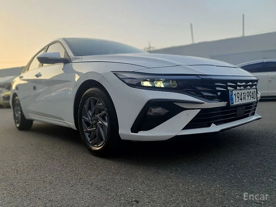 Фото 1 - Hyundai Avante