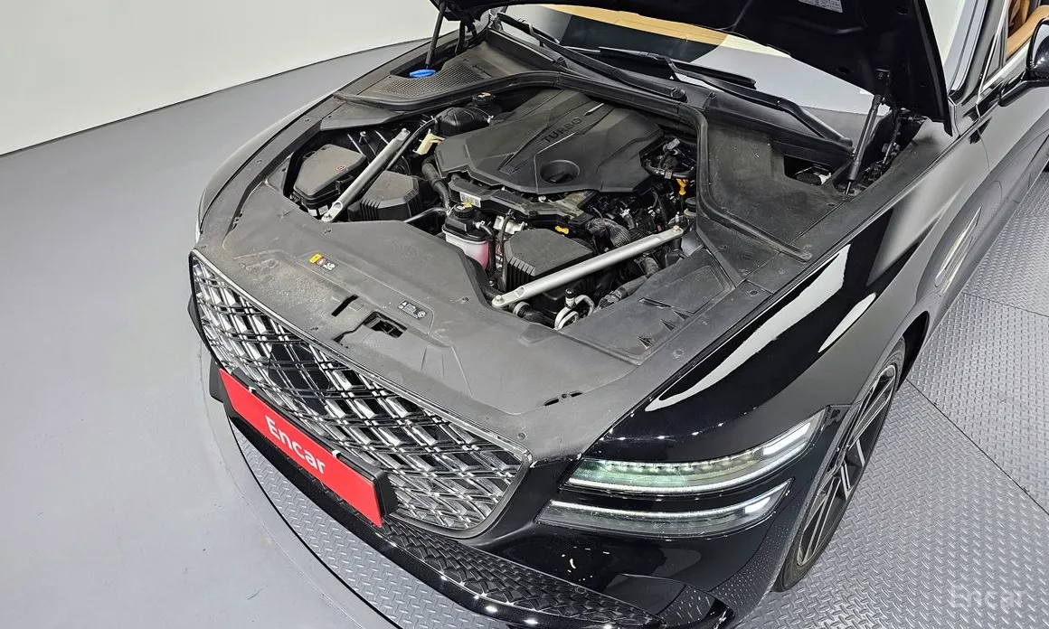 Фото 6 - Genesis G80