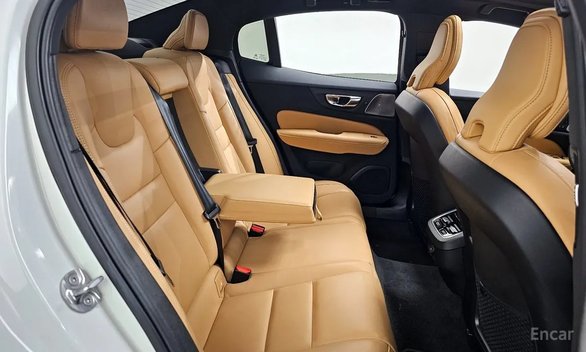 Volvo S60 2019 B5 Ultimate Bright