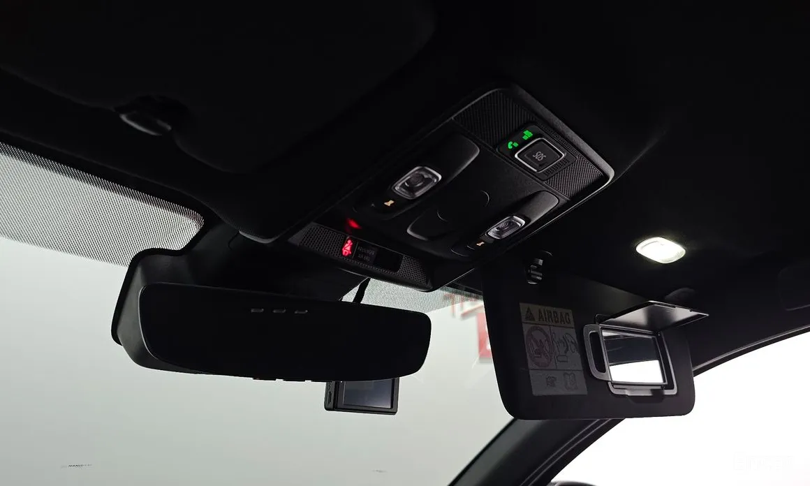 Renault Arkana 2024 1.6 E-TECH Iconic