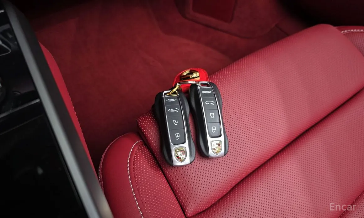 Porsche 911 2019 Targa 4