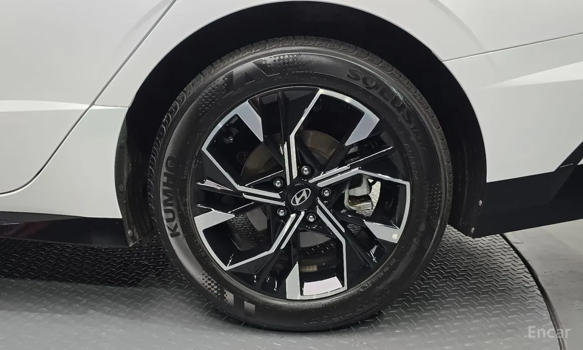 Фото 21 - Hyundai Sonata
