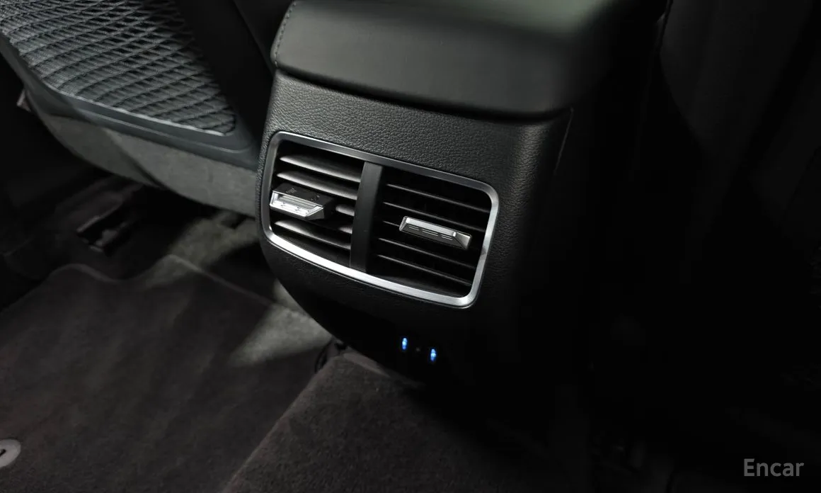 Фото 30 - Hyundai Sonata