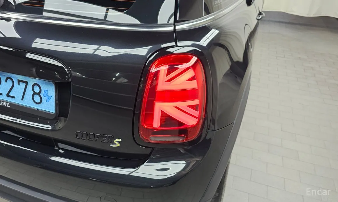 Photo 23 - Mini Cooper
