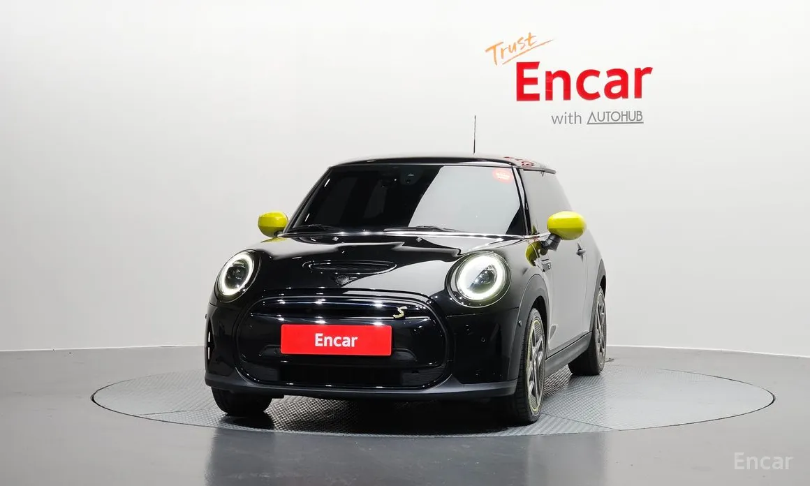 Photo 3 - Mini Cooper