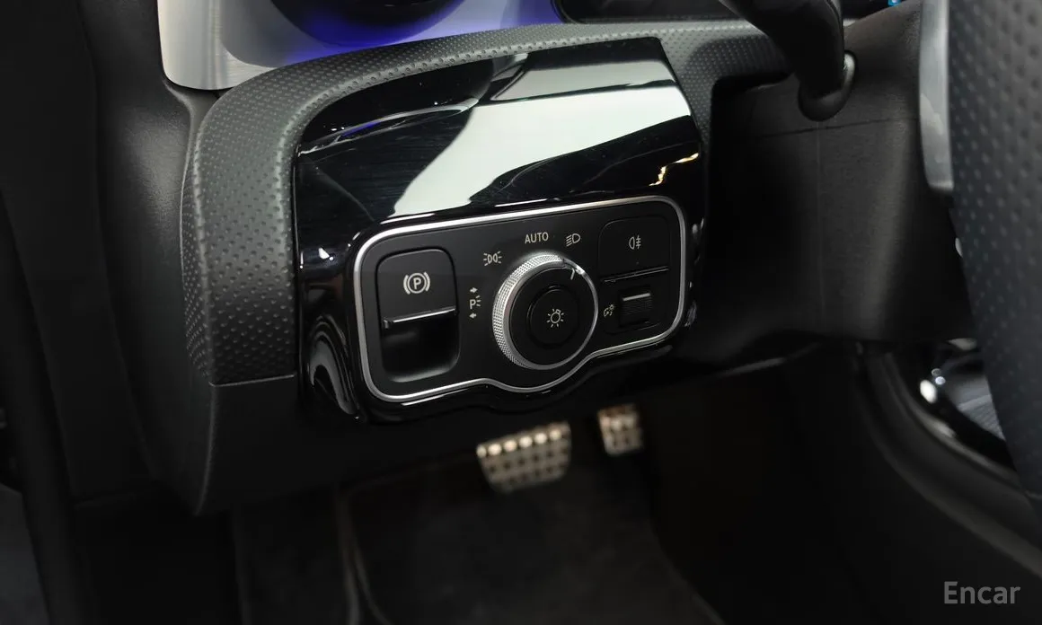 Mercedes-Benz CLA-Class 2020 CLA250 4MATIC
