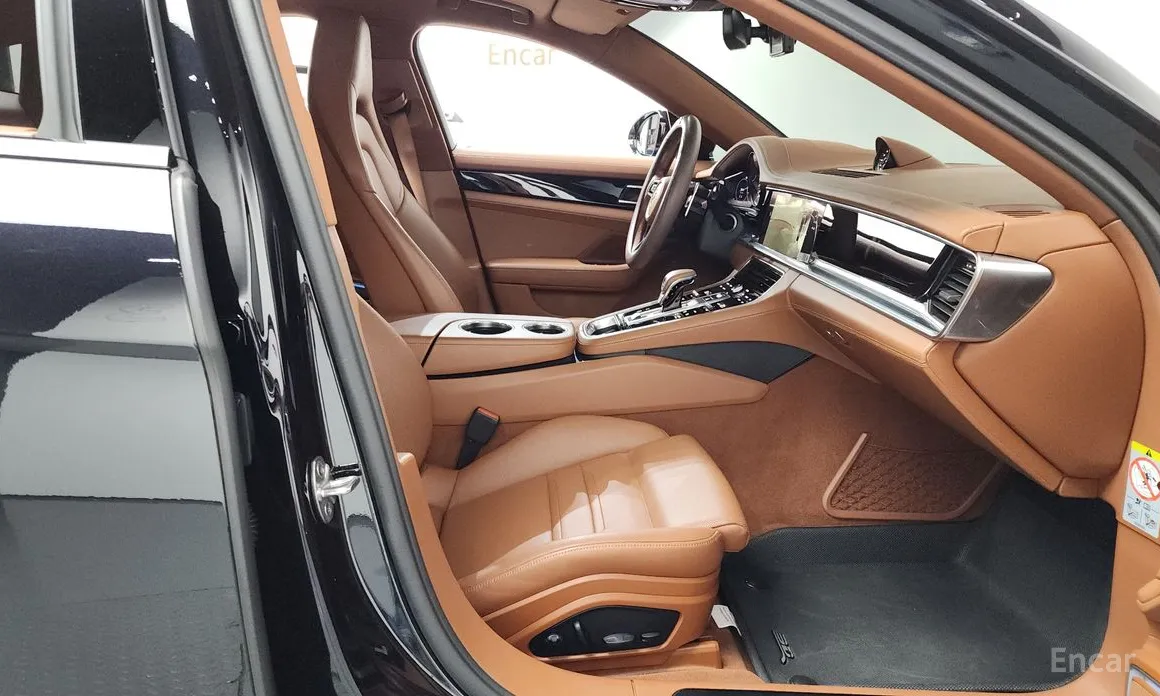 Porsche Panamera 2017 2.9 AWD Platinum Edition