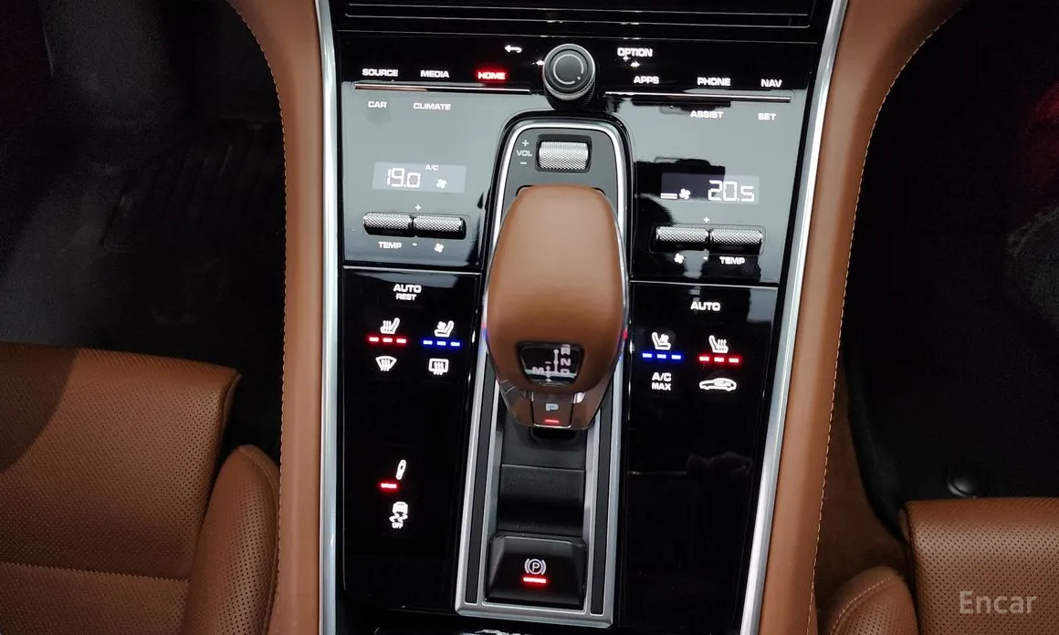 Porsche Panamera 2017 2.9 AWD Platinum Edition
