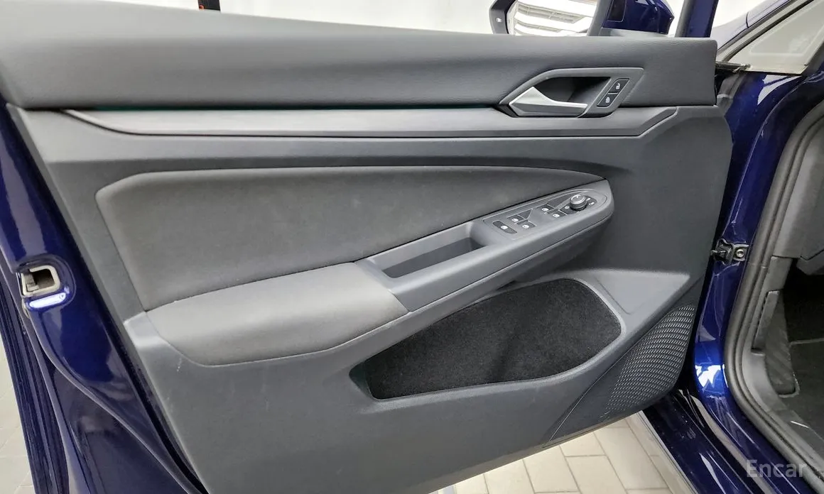 Фото 24 - Volkswagen Golf