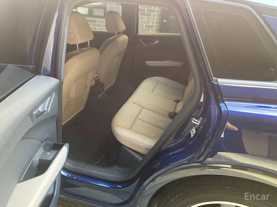 Audi Q4 e-tron 2022 40 Premium