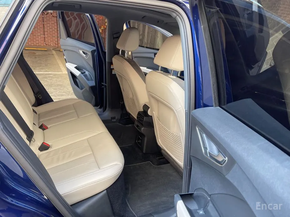 Audi Q4 e-tron 2022 40 Premium