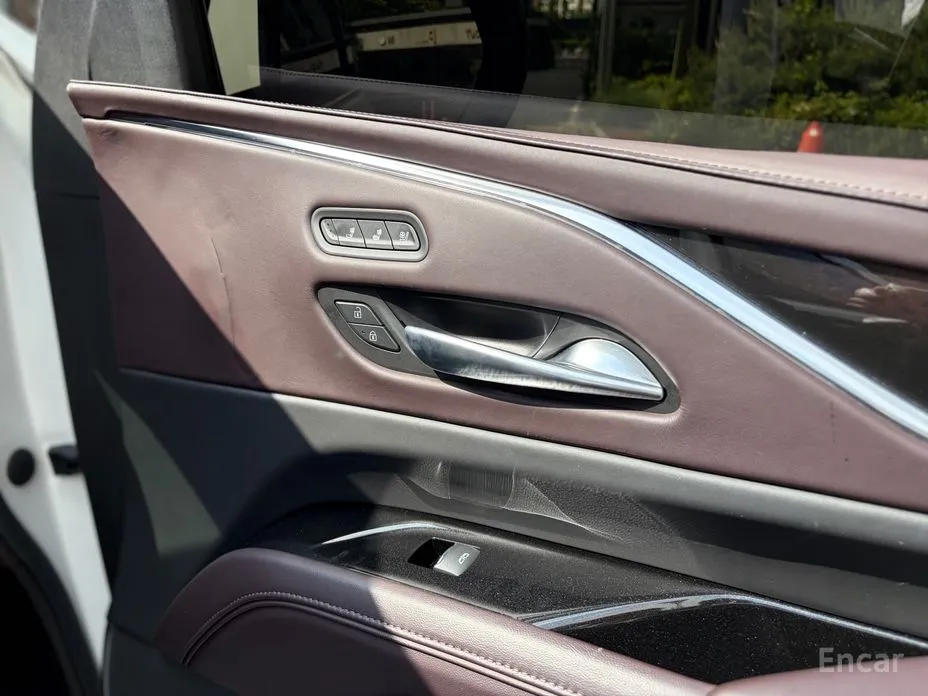 Cadillac Escalade 2021 6.2