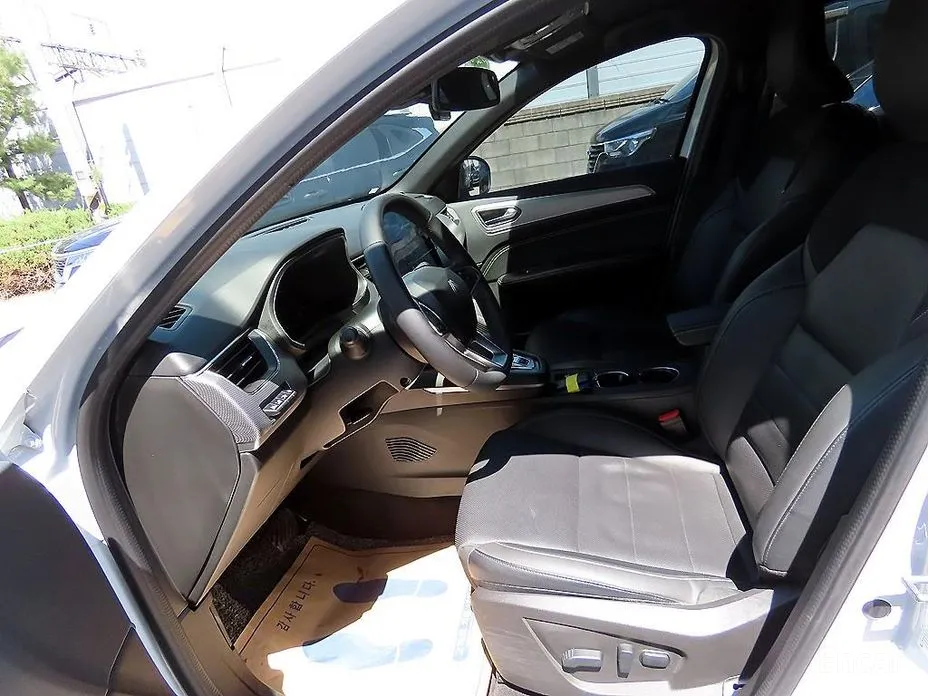Renault Arkana 2024 1.6 E-TECH Iconic