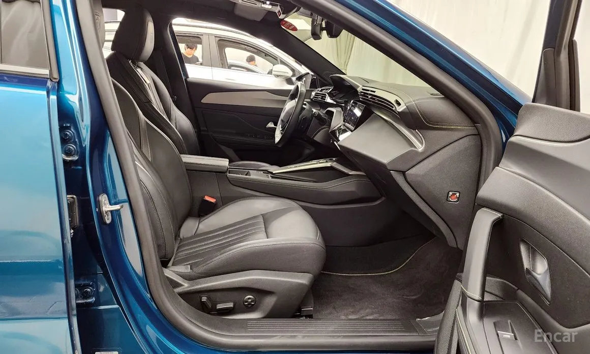 Peugeot 408 2023 1.2 Pure Tech GT