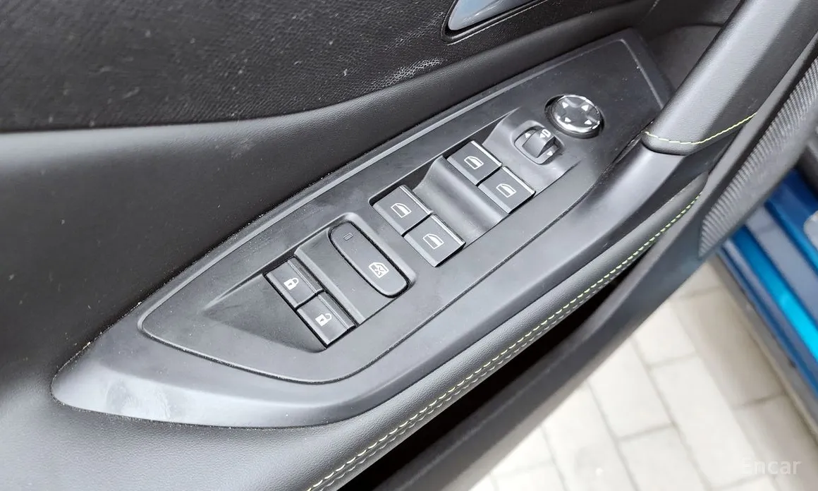 Peugeot 408 2023 1.2 Pure Tech GT