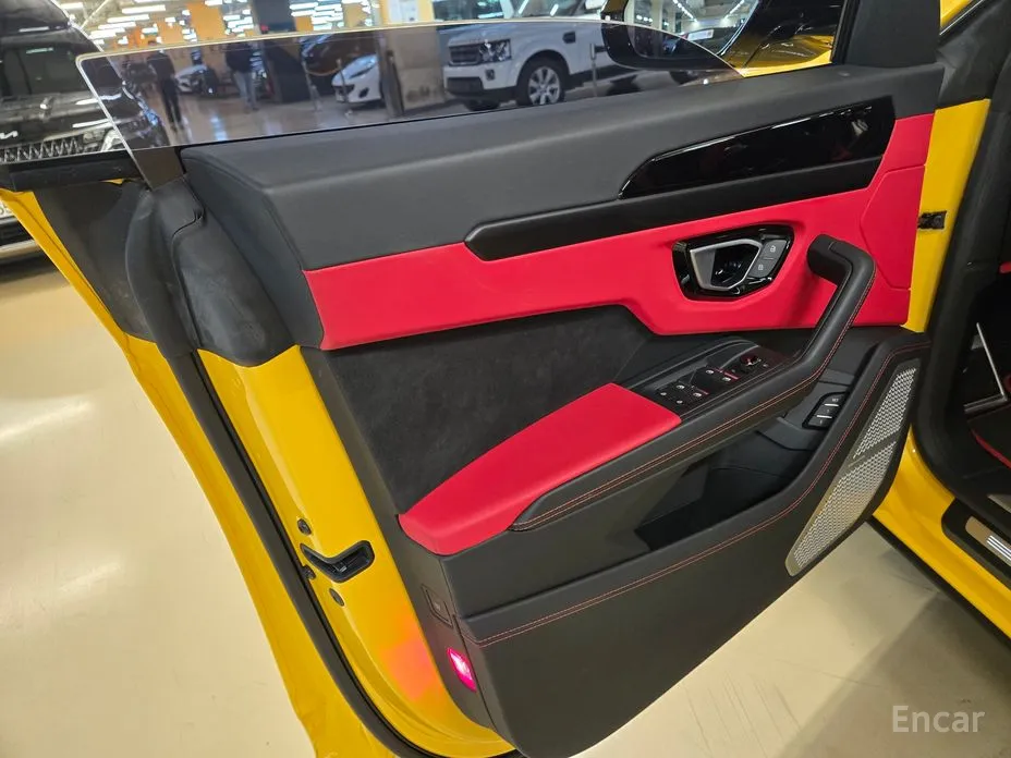 Lamborghini Urus 2018 4.0 V8