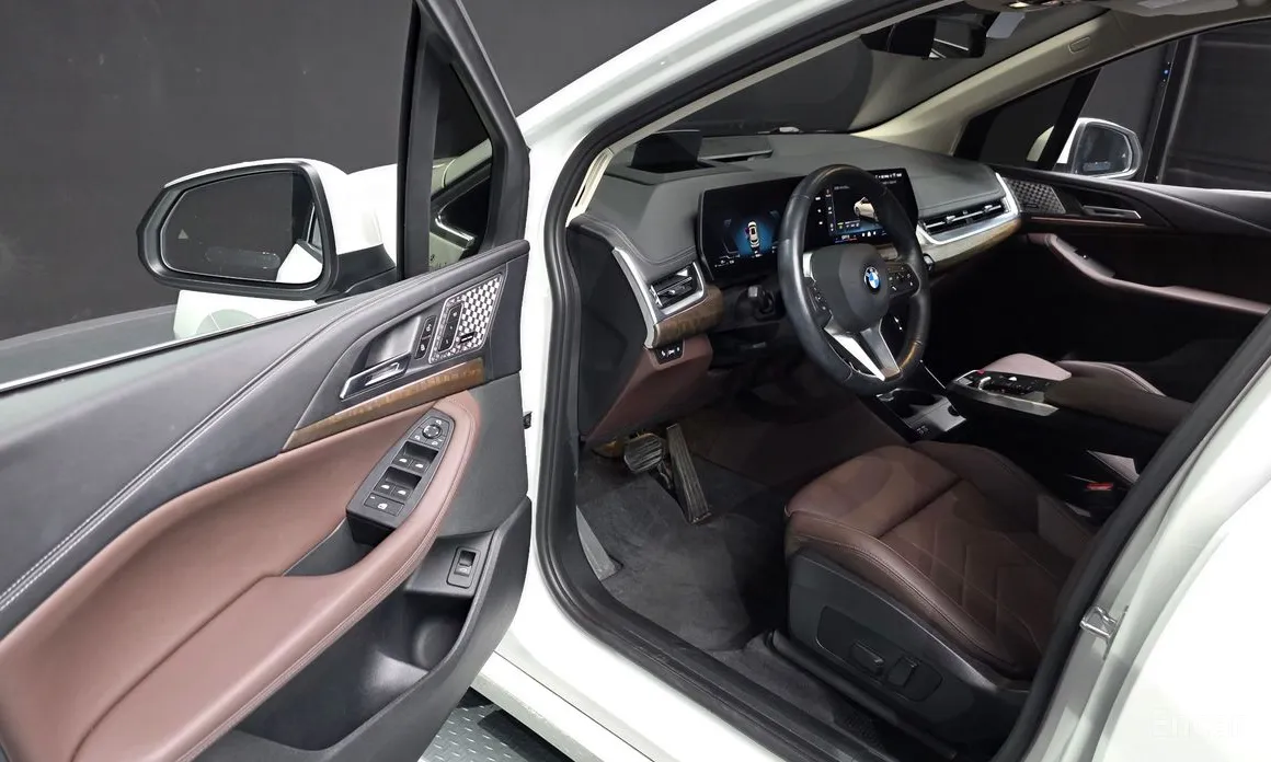 BMW 2 Series 2022 220i Luxury